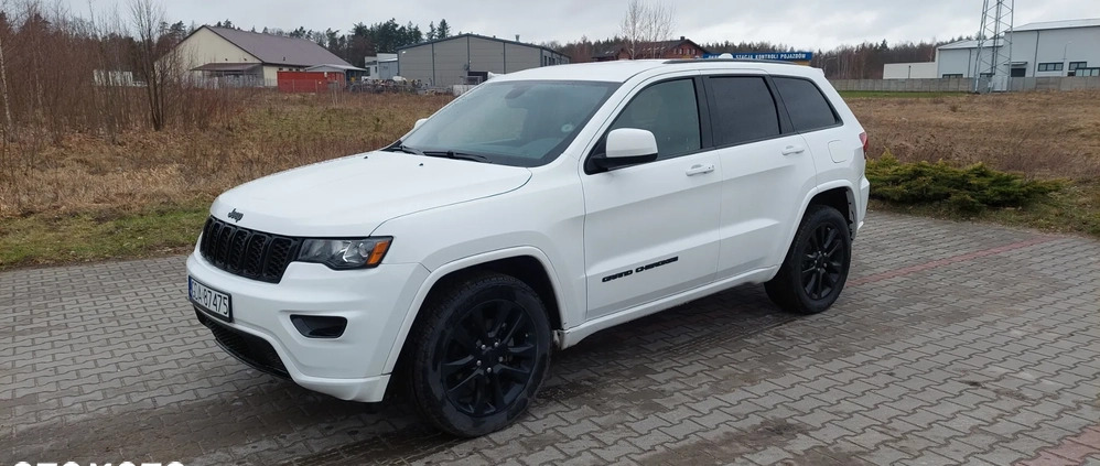 Jeep Grand Cherokee cena 110000 przebieg: 126500, rok produkcji 2019 z Sępopol małe 436